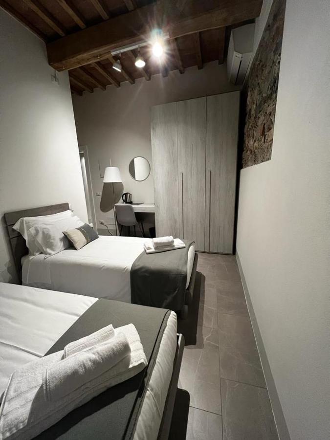 Casa Carducci 33